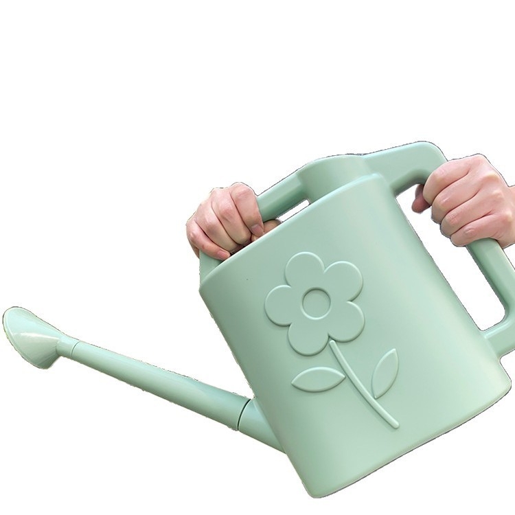 Stropitoare cu gură lungă și duză de pulverizare pentru uz casnic în grădinărit și udarea legumelor