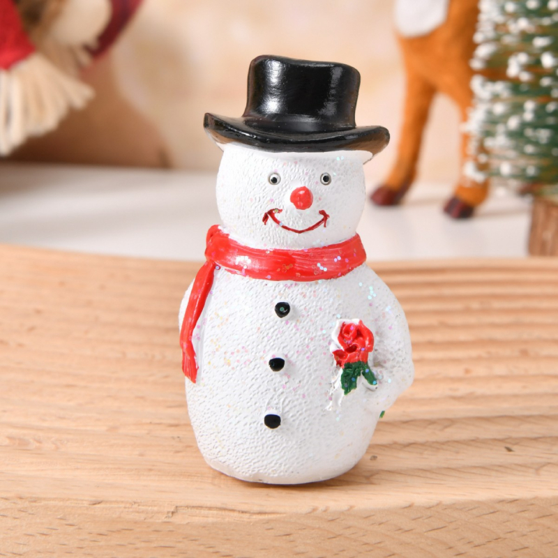 Figurină Om de zăpadă din rășină, stil modern minimalist, artizanat din rășină, brand Far away, decor de Crăciun