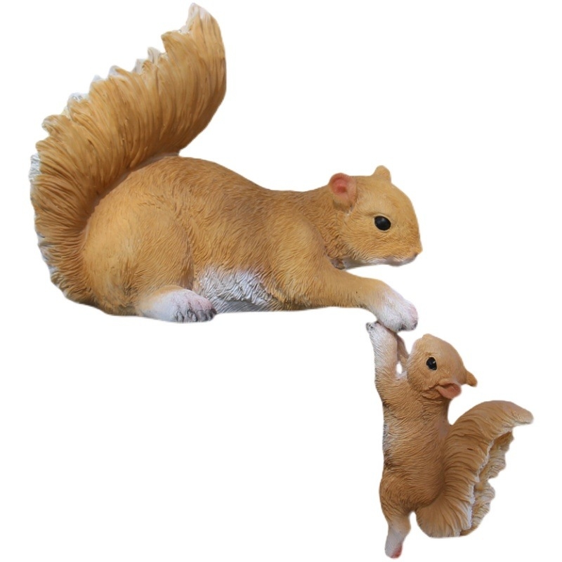 Ornament de grădină din rășină - veveriță drăguță cu lopățică, stil pastoral, artizanat din rășină