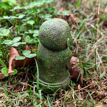 Figura od smole Zen monah za stolnu dekoraciju i akvarij — Exhibition Art, cartoon stil, kartonsko pakiranje