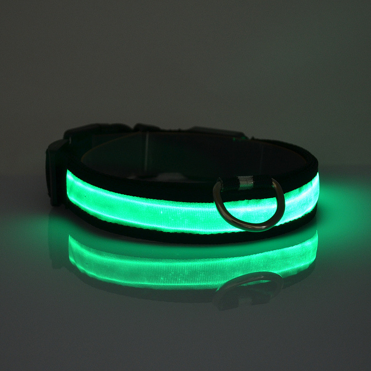 LED világító nyakörv háziállatok számára