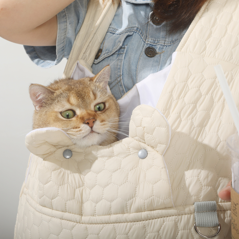 Macska- és kutyabarát hátizsák — hordozható utazási táska, mellkasi pánttal, poliészter anyag