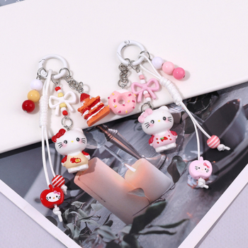 Ключодържател с дизайн коте и лък, акрилна верига с мъниста, ръчно рисувани мъниста