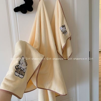 Cartoon леопардов модел Coral fleece комплект за баня, три части: кърпа за баня, кърпа за ръце и шапка за сушене; 150d прежда, тегло 200 g, плоско тъкане