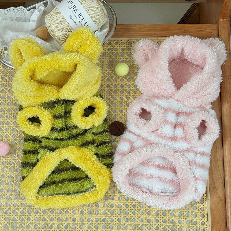 Palton cu glugă pentru câini și pisici, de iarnă (Material: Alt; Categorie: Îmbrăcăminte pentru animale de companie; Stil: Alt)