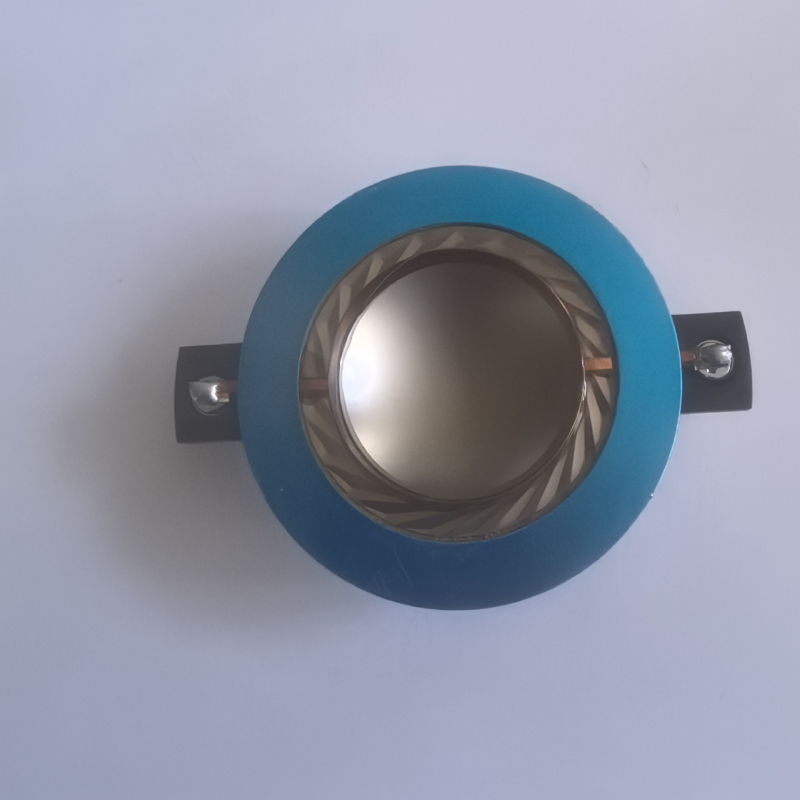 Диафрагма за високочестотен говорител: чист титанов материал; магнитна схема: намотка твитер; приложение: говорители