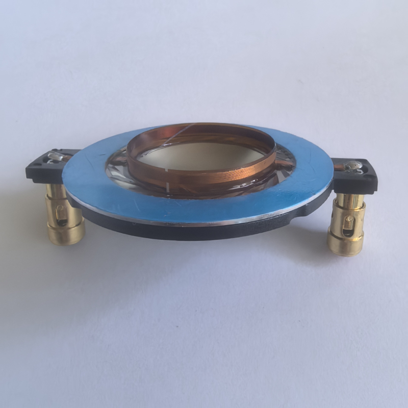 Диафрагма за високочестотен говорител: чист титанов материал; магнитна схема: намотка твитер; приложение: говорители