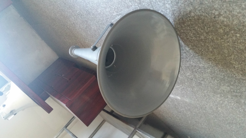 Sanming SM-100A zvučnik tipa rog za pojačavanje zvuka, 100 W, 8 Ω, 300–4500 Hz, osjetljivost 112 dB