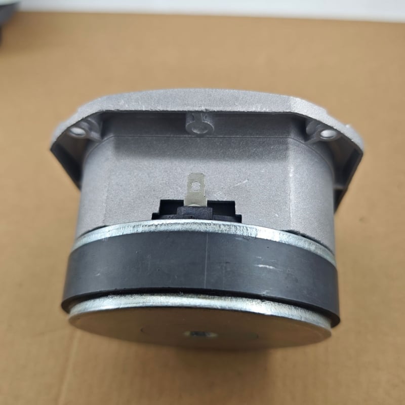 Magas frekvenciás tweeter | Koaxiális kompozit, Diafragma nem papír, Külső mágneses áramkör, Omnidirekcionális