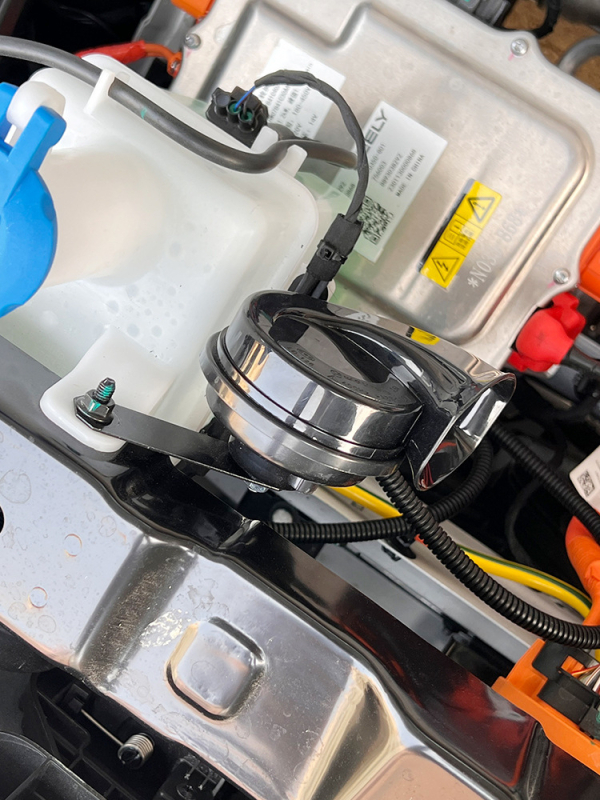 Panda Mini autóklaxon – magas és alacsony hang, OEM-kompatibilis figyelmeztető kiegészítő