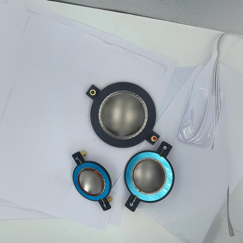 Tweeter meghajtófej hangfalhoz polimer membránnal, koaxiális összetétel, 44.4 hangtekercs