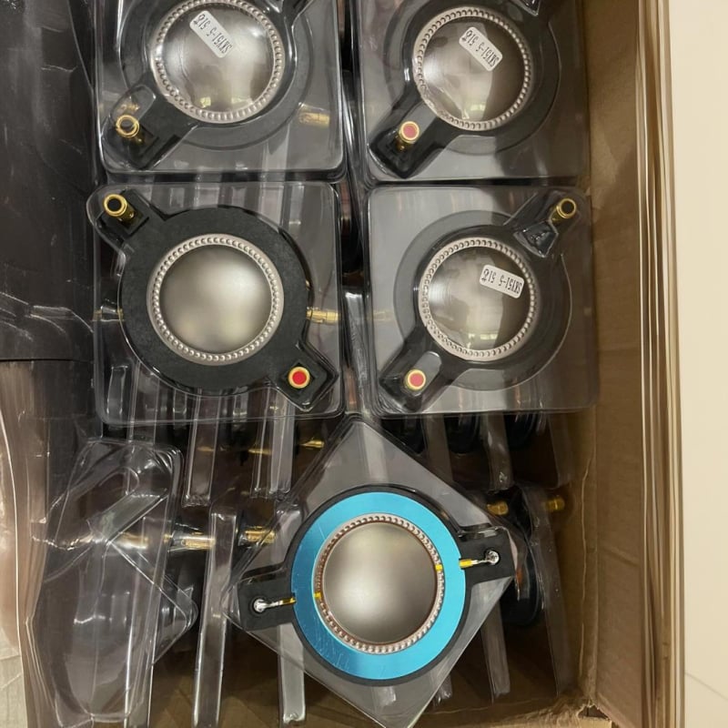 Tweeter meghajtófej hangfalhoz polimer membránnal, koaxiális összetétel, 44.4 hangtekercs