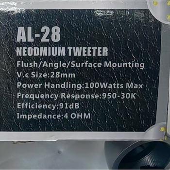 Vācijā ražots auto tweeters ar audiophile līmeņa svilenas membrānas, 4 Ω, 12 V, Modelis 1