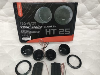 HT25 woofer auto – 4 Ω, nivel de sunet 91 dB, sensibilitate 92 dB