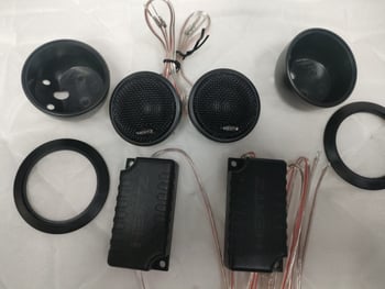 HT25 woofer auto – 4 Ω, nivel de sunet 91 dB, sensibilitate 92 dB