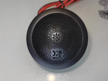 Autó Hangmagasító Magas Hangszóró (Átmérő 1,5 in; Teljesítmény 30W; Impedancia 4Ω; Frekvenciatartomány 1000–25000 Hz; Selyemfilmes diafragma)