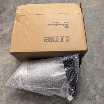 Zadné spätné zrkadlo: Efektívne, zahnuté zrkadlo, Model 02/910155, Kompatibilné s Fig