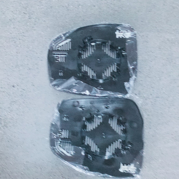 Lentilă oglindă retrovizoare încălzită, compatibilă cu 14 modele Range Rover, stânga LR045152 / dreapta LR045153, marca RQI