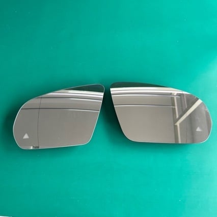 Zadnje ogledalo za Mercedes-Benz seriju, zakrivljeno staklo, marka One Electric.