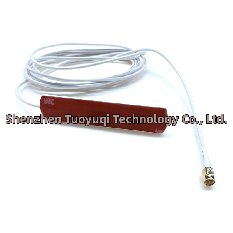 4G LTE patch antenna, 5 dBi nyereség, 700–2700 MHz, 50 Ω, SWR ≤ 1.5, 1.5 m kábel