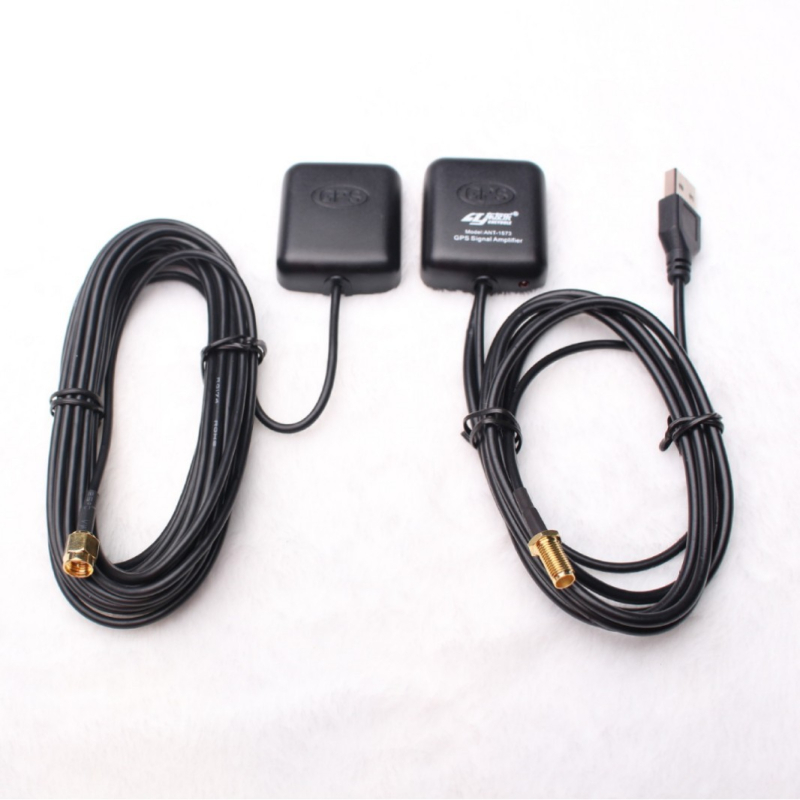 GPS automobilių antenos signalo stiprintuvas ANT-1573, lipniai montuojamas (magnetas ir dvipusė lipni juosta), 5V įtampa, 0,03 A srovė, suderinamas su visais modeliais