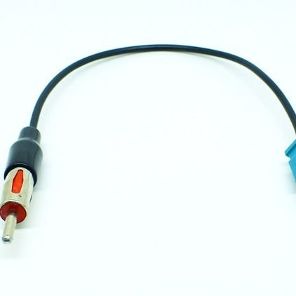 Automobilska antena za radio, plug-in tip, 12V, bakreno jezgro, univerzalna, kompatibilna s Volkswagenom.