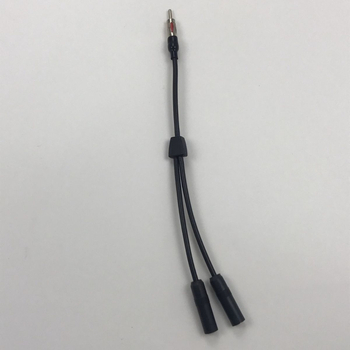 Adapter antene za auto: 1 na 2 razdjelnik, univerzalna kompatibilnost, plug-in montaža, 12V napajanje