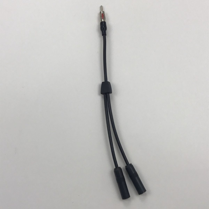Adapter antene za auto: 1 na 2 razdjelnik, univerzalna kompatibilnost, plug-in montaža, 12V napajanje