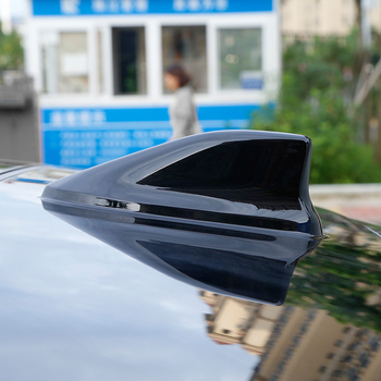 Weiyao univerzálna dekoratívna anténa na strechu s tvarom žraločej plutvy, závitové uchytenie, 12V