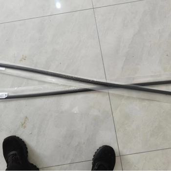 Bandă de etanșare auto Toyota Camry 2006–2018: canal de apă pe plafon și garnitură din cauciuc