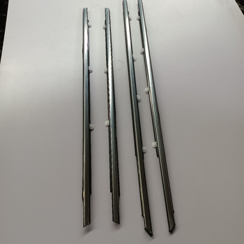 Autóipari tömítő a Honda Accord ablak külső díszlécéhez (08-13), gumi, vastagság 2, illeszkedik a külső üveg rögzítőeleméhez, Zi Feng