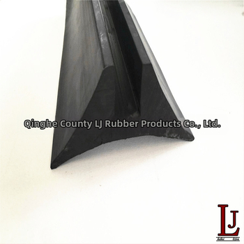 Gumijas blīvgājējs tiltām ar dovetail un rievprofiliem, ūdensizturīga, darba temperatūra 120°C, darba slodze 6