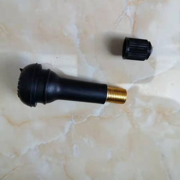 Tubeless szelep, réz, snap-on szerelés, szabványos mag, univerzális