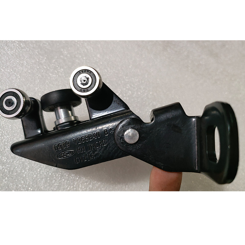 Ford Transit V348 sānu durvju vidējais rullis – atvēršanas tips, metāls, 2.4, DC19 V268B40 AA