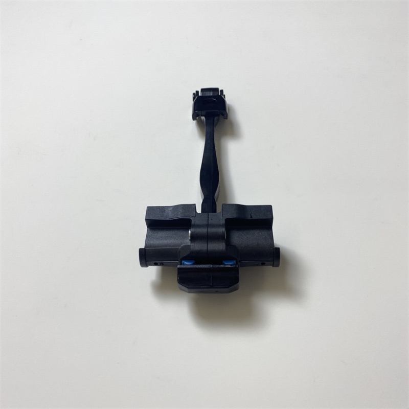 BMW X1 F48/F49 prednji limiter vrata – Model 51217436001
