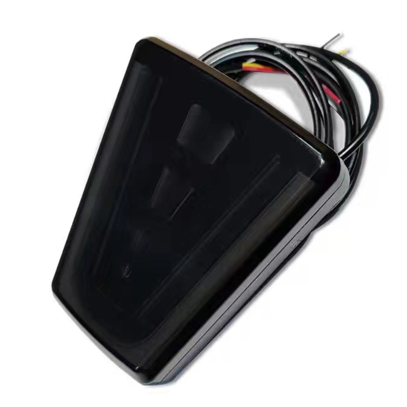 LED kočnica svjetlo s V-oblikom pilota, visoka svjetlina, 12V, 10W, 2000 lm, 3500K