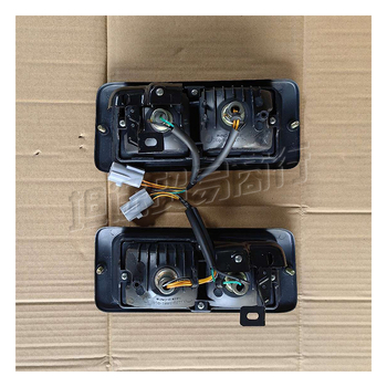 Автомобилно задно светло за LC76 — 55W, 12V, съвместимо с LC76