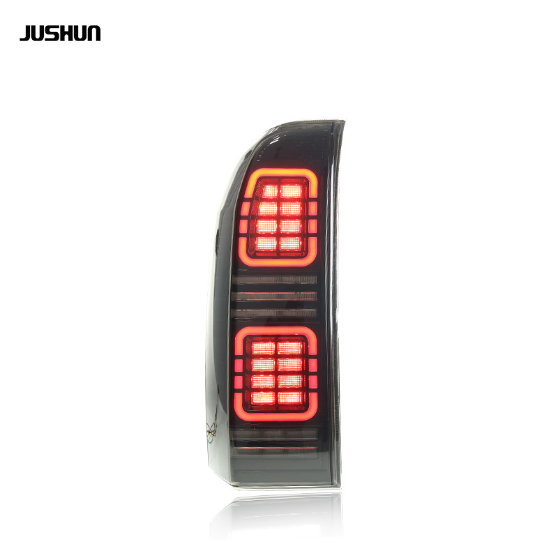 LED stražnja svjetla za Nissan Patrol Y61 (05-22), kućište od PC, 12V