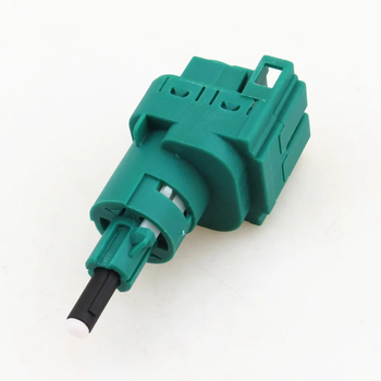 Bremzes gaismas slēdzis Audi/VW (1C0945511A, 1J0945511A) – zīmols Yunnuo, pielāgošana pieejama.