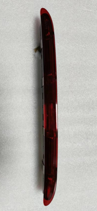 LED féklámpa hosszú sávval Mercedes-Benz W164/ML350/ML320/GL450/GL550 – 12V