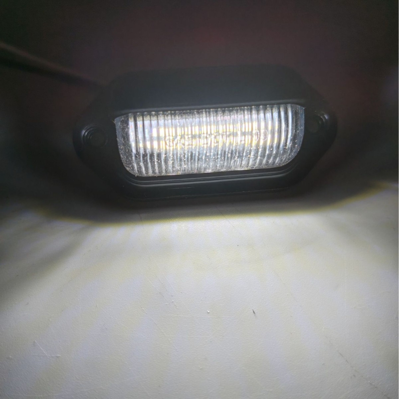 LED autóhátsó lámpák készlete: féklámpák, teherautó/ utánfutó világítás, oldallámpák, rendszám világítás, saroklámpák — 12-24V, 0,5W, 1200 lm, 6000K, 50 000 óra