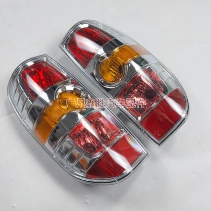 Lumină de far spate pentru Mazda BT-50 2006-2010, model Dy-mz-19005, PC+ABS, brand D.y
