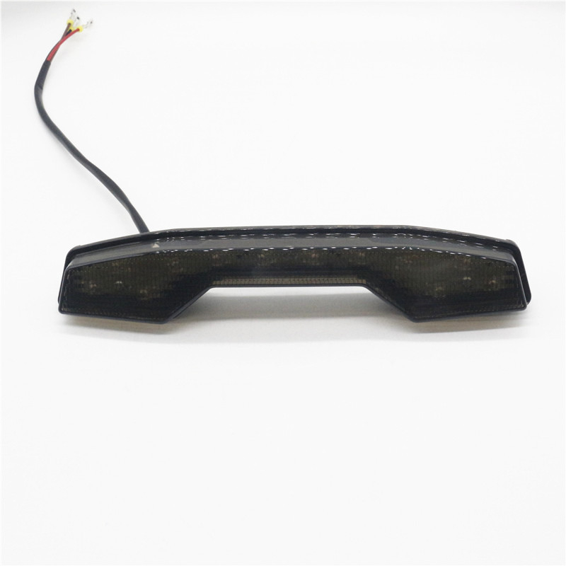 CH-2029 LED задна светлина за Suzuki мотоциклет – 12V, 0.3–1A, живот 50 000 ч