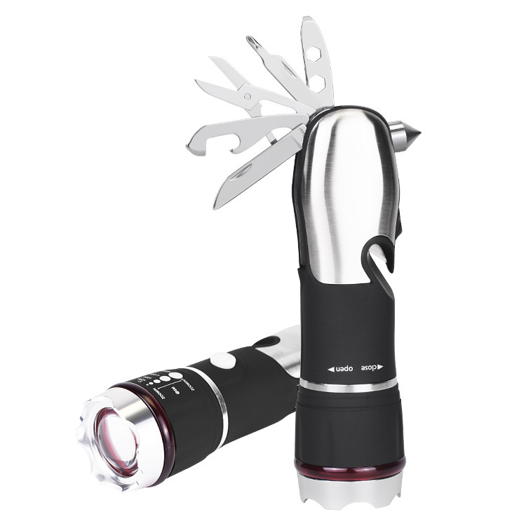 Lanternă LED de buzunar cu focalizare telescopică, iluminare înaltă, modelul 807; putere 1W, flux luminos maxim 100 lm, baterie 3xAAA, IP44 rezistent la apă