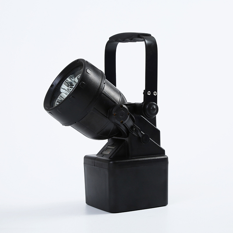 Prijenosni LED reflektor otporan na eksplozije, magnetno postavljanje, baterija 6000 mAh, LED 3x3W, 360° rotacija, domet do 500 m