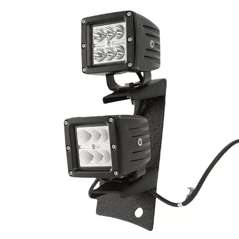 Lampă LED pătrată pentru vehicule 12/24V – 48W, 5000 lm, 6000K, durată de viață 50.000 h