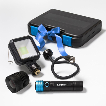 Reshen QC01Z Három az egyben Quick-Connect sorozat közvetlen töltésű zseblámpa — P50 LED, 1200 lm, 160° fényszög, 21700 akkumulátor, IP54