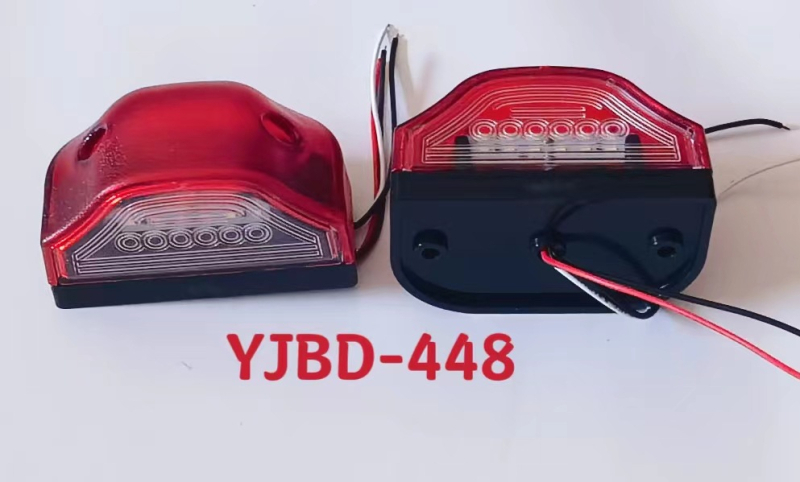 LED oldalsó fény és jelzőfény teherautókhoz - 24V, 1.5W, Modell YJBD-448