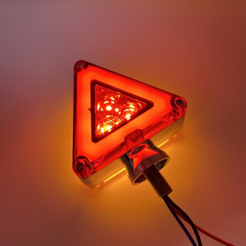 Lumină laterală triunghiulară pentru camion cu semnal LED, Model 004, Material ABS PMMA