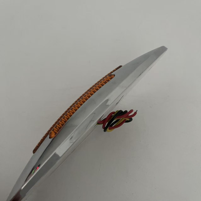 Lumină laterală pentru camion cu LED (12–24V, IP65, ABS, 20.000 ore de viață)